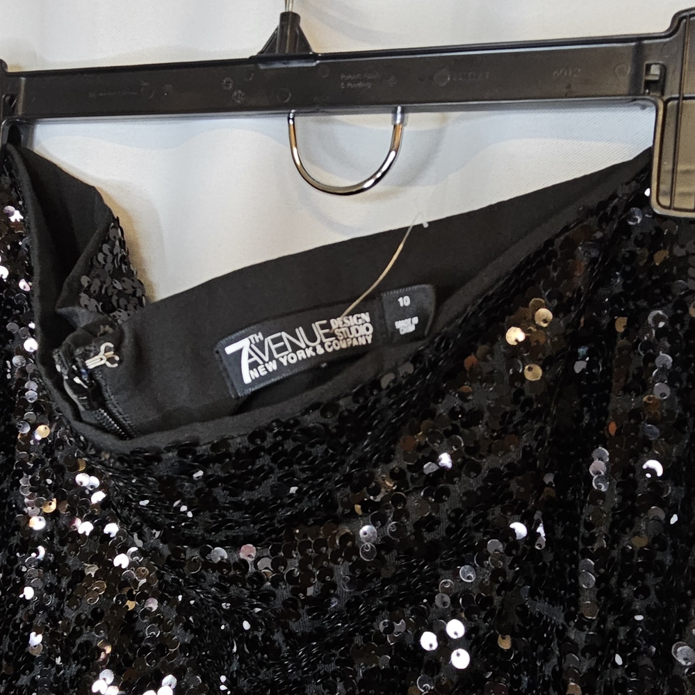 Avenue Sparkling Black A-Line Skirt - Picture 5 of 5